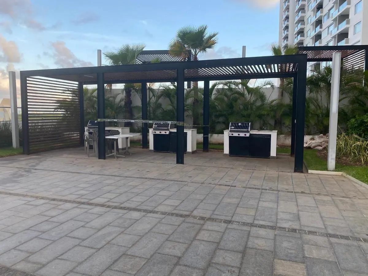 Condominio Cancun Malecon 0*,  멕시코